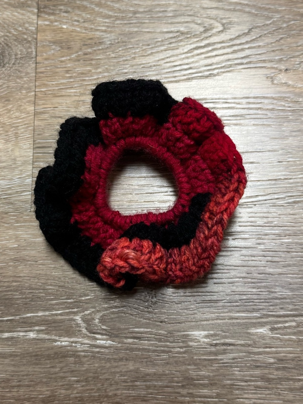 Ombré crochet hair tie